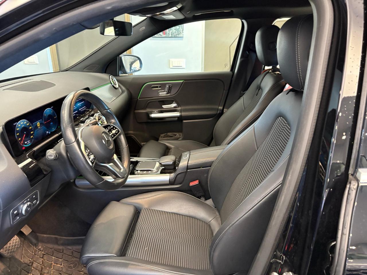 Mercedes-benz EQA EQA 300 4Matic Premium