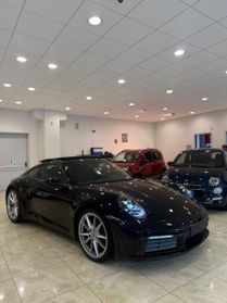 PORSCHE - 992