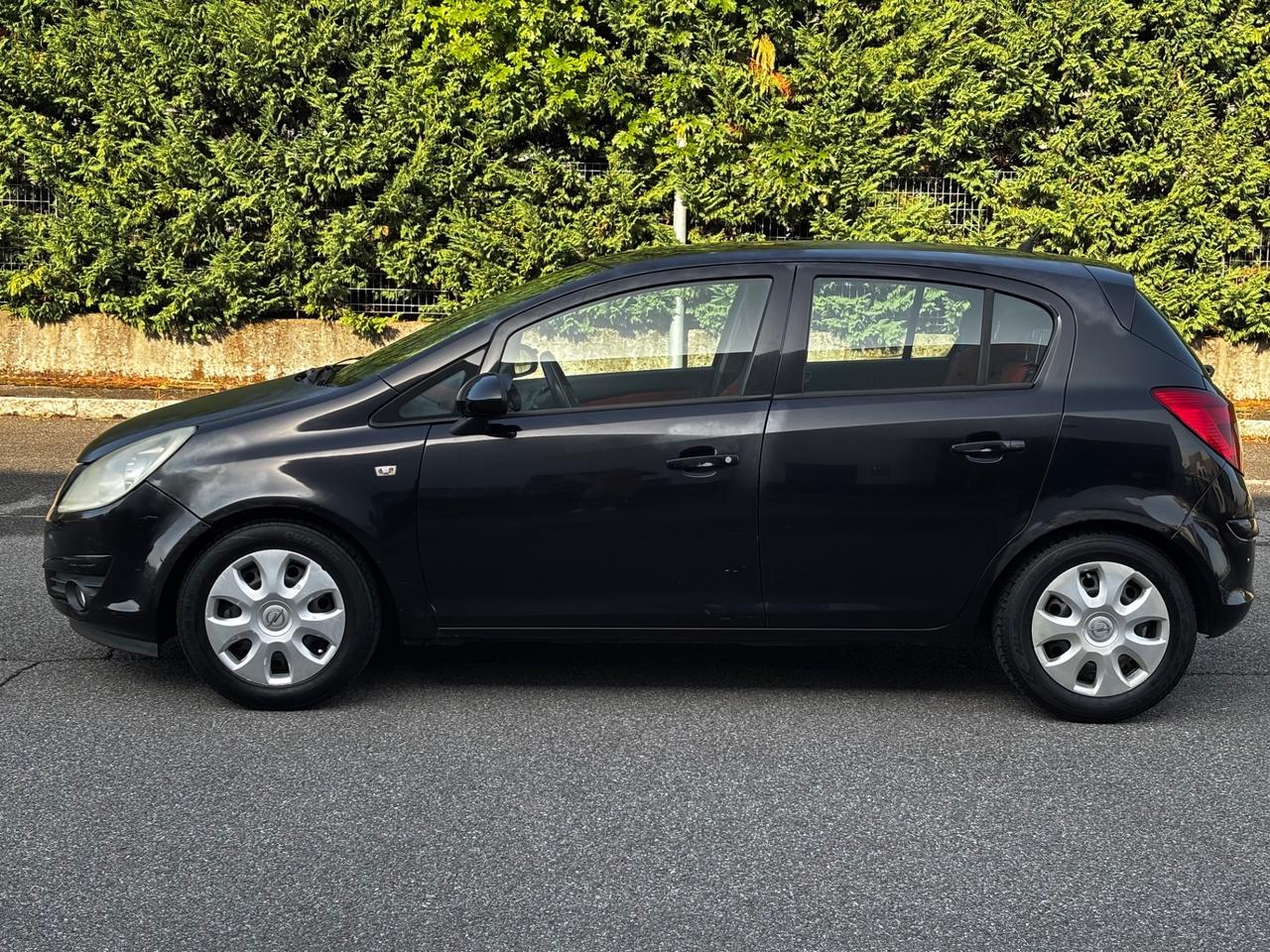 Opel Corsa 1.2 5 porte Enjoy