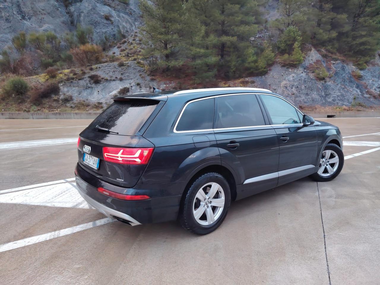 Audi Q7 3.0 TDI 272 CV 4x4-Tetto-Gancio-Xenon-7Posti-Pelle Tabacco-