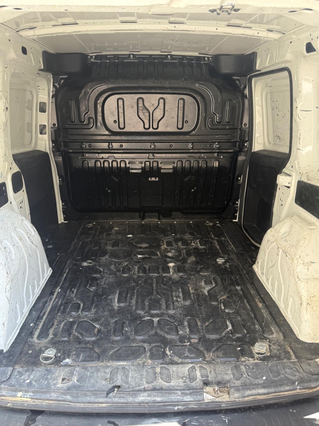 Fiat Doblo CH1 LOUNGE 1.3 Mjet 95cv E6D S&S