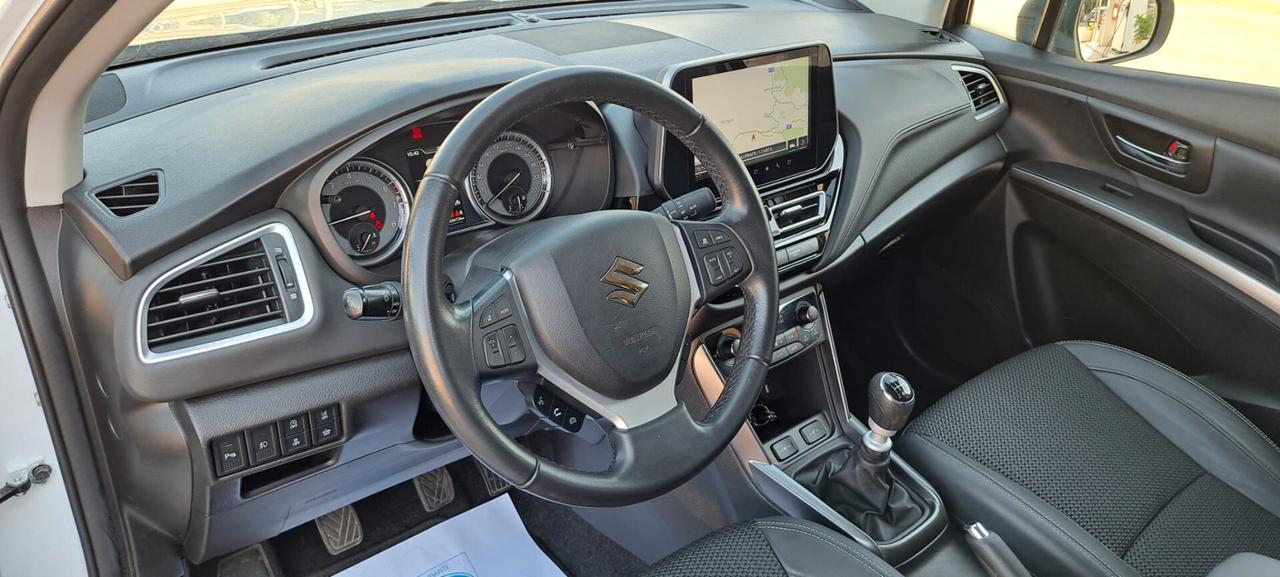 Suzuki S-Cross 1.4 Hybrid Top