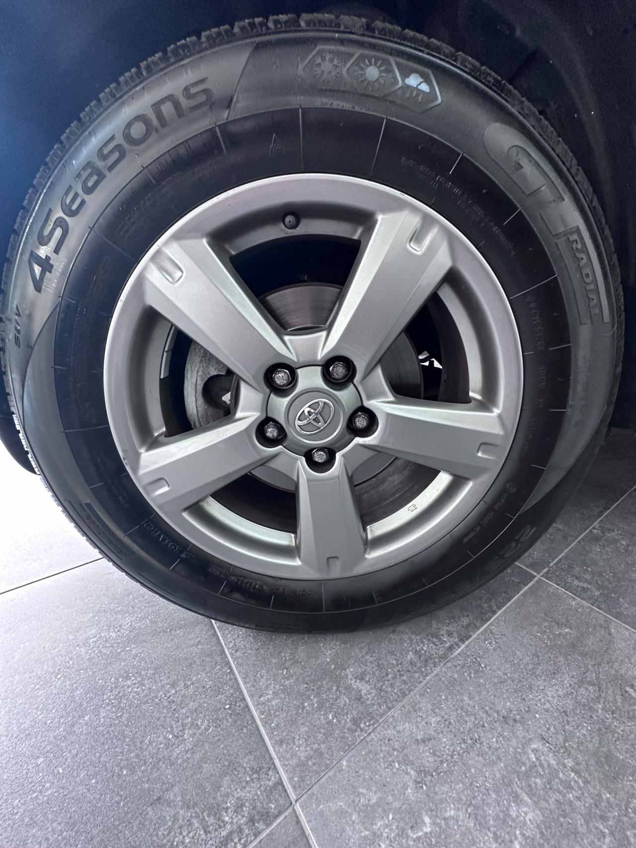 Toyota RAV 4 RAV4 2.2 D-4D 150 CV