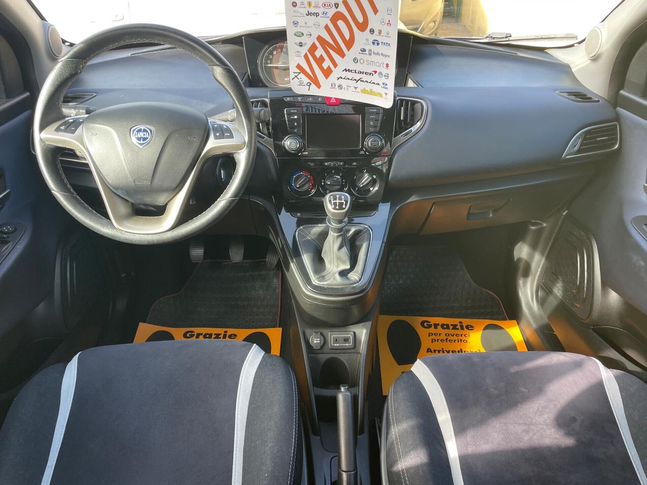 LANCIA YPSILON 1.2 BENZINA 69 (CV) 2017