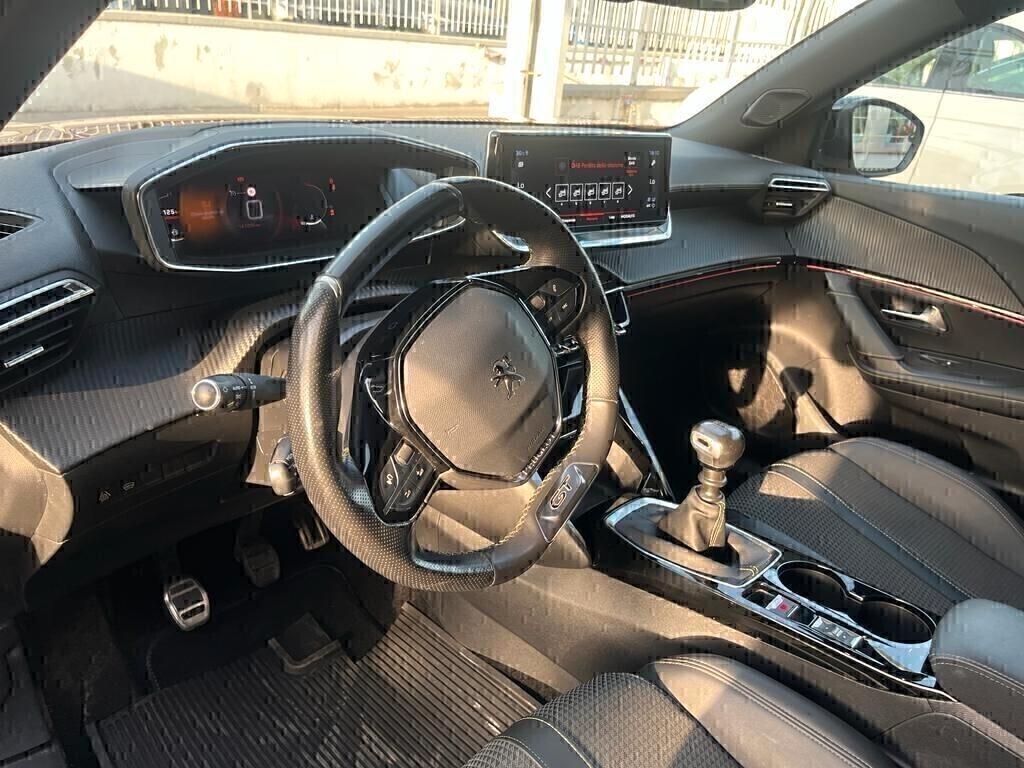 Peugeot 2008 GT Line BICOLORe 140000 KM
