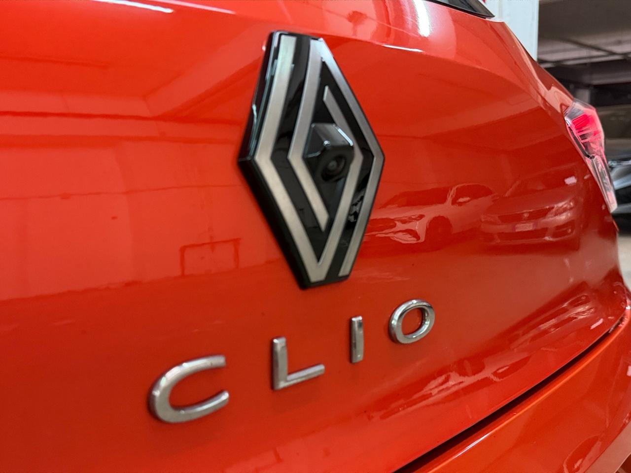 RENAULT Clio V 2023 - Clio 1.0 tce Techno 90cv