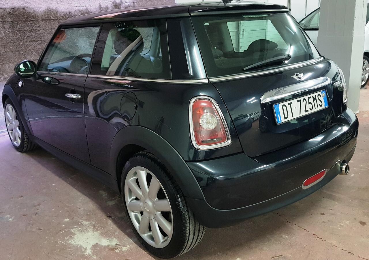 Mini Cooper 1.6 16V D Chili 04/2009