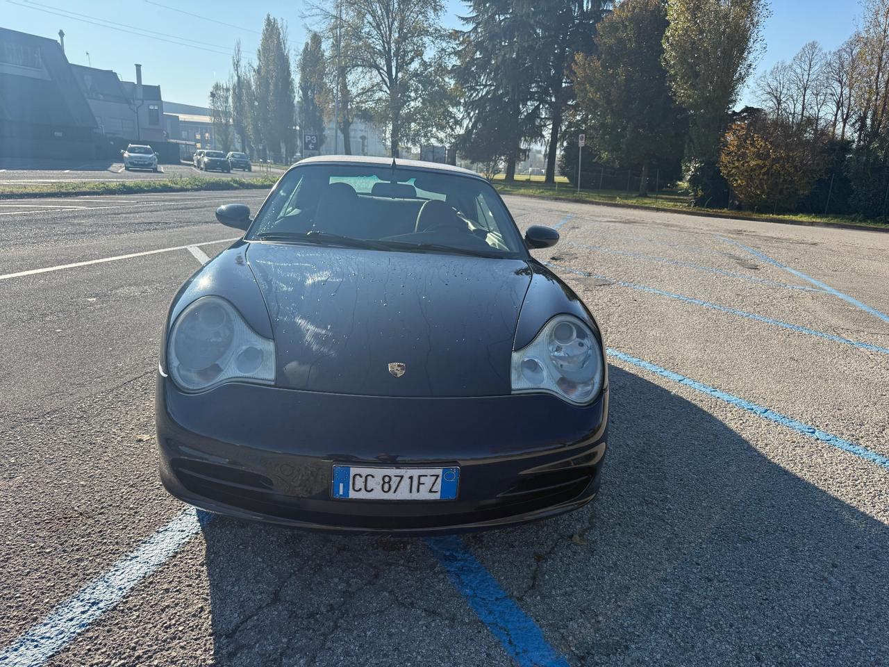 Porsche 911 Carrera Cabriolet modello 996