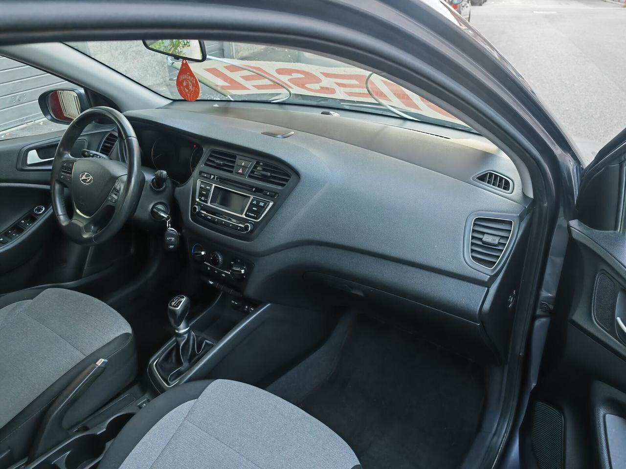HYUNDAI I20 1.1 CRDI DIESEL CV75 KW55 STYLE