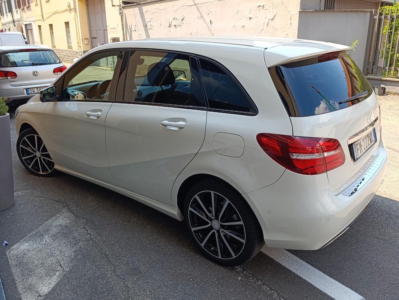 Mercedes-benz B180 d Euro 6 Sport Pack Night restyling Navi/Led/Full