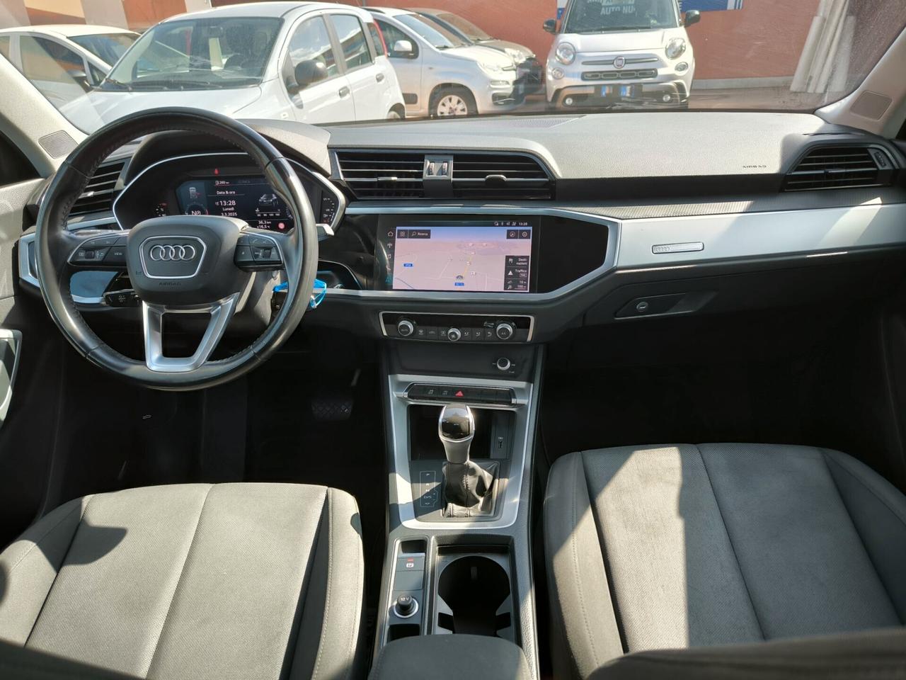 Audi Q3 35 TDI S tronic Business Advanced