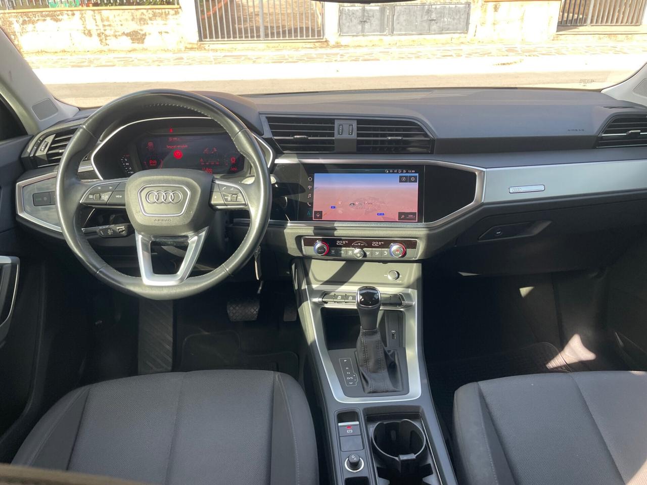 Audi Q3 35 TDI S tronic Business Advanced