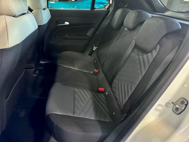 FIAT 600 KM0 LA PRIMA 100CV+CARPLAY WI-FI+18''+RCAM+2PDC
