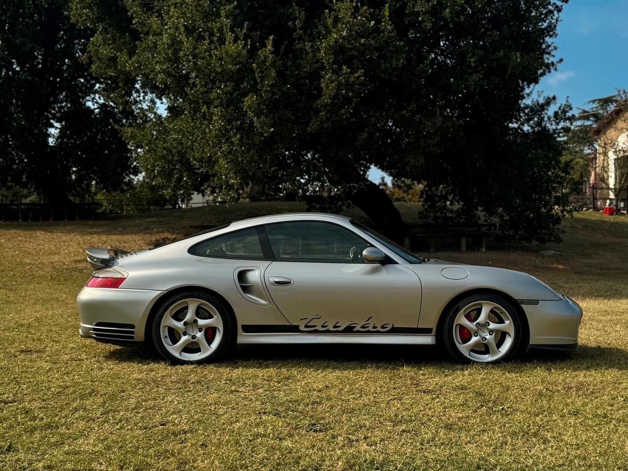 Porsche 911 Turbo cat Coupé