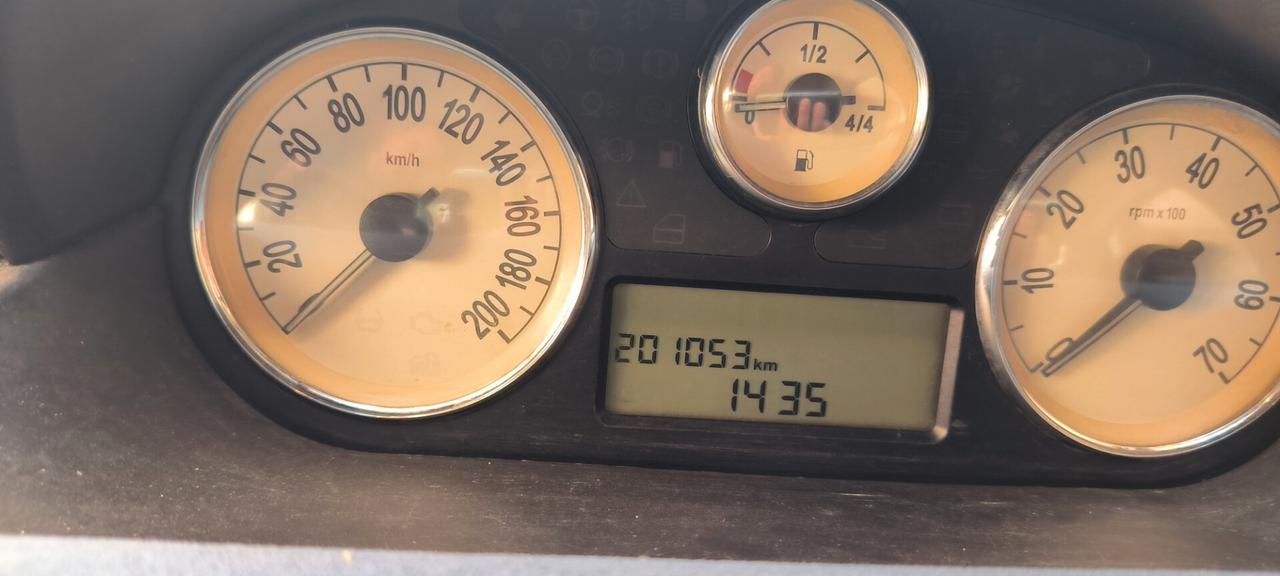 Lancia Ypsilon 1.2 16V Oro