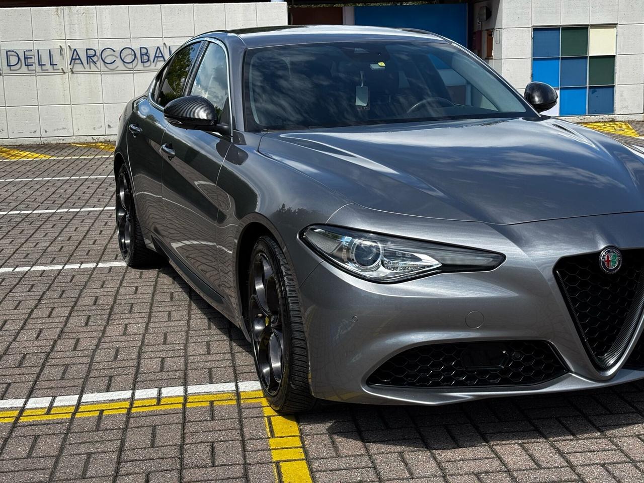 Alfa Romeo Giulia 2.2 Turbodiesel 180 CV AT8 AWD Q4 Super