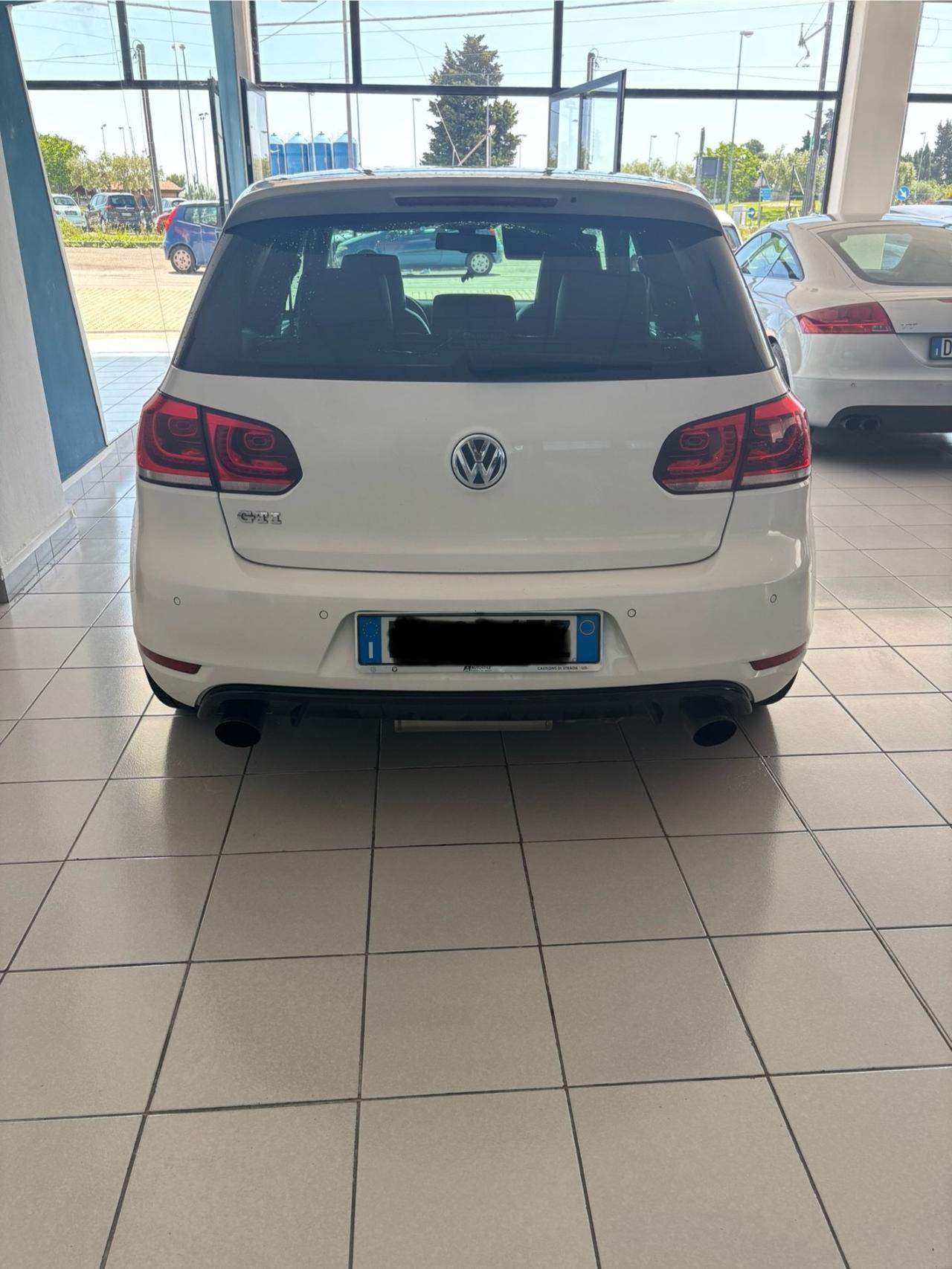 Volkswagen Golf GTI Golf 2.0 TSI DSG 3p. GTI