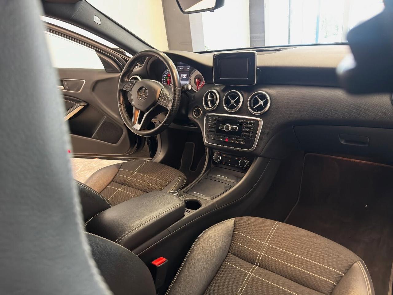 Mercedes-benz A 200 d Automatic Sport 2016