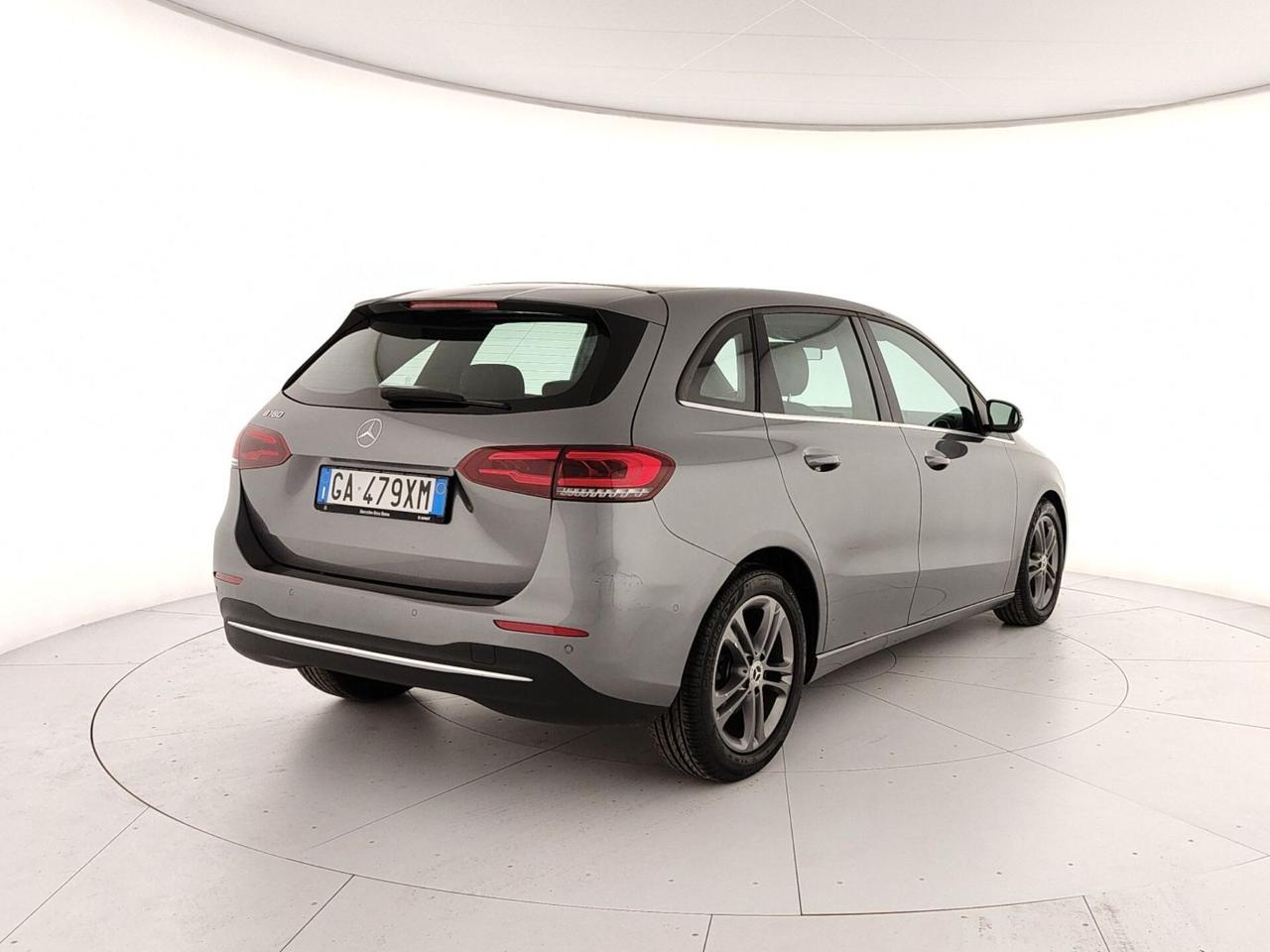 Mercedes-benz B 180 B 180 d Automatic Business Extra