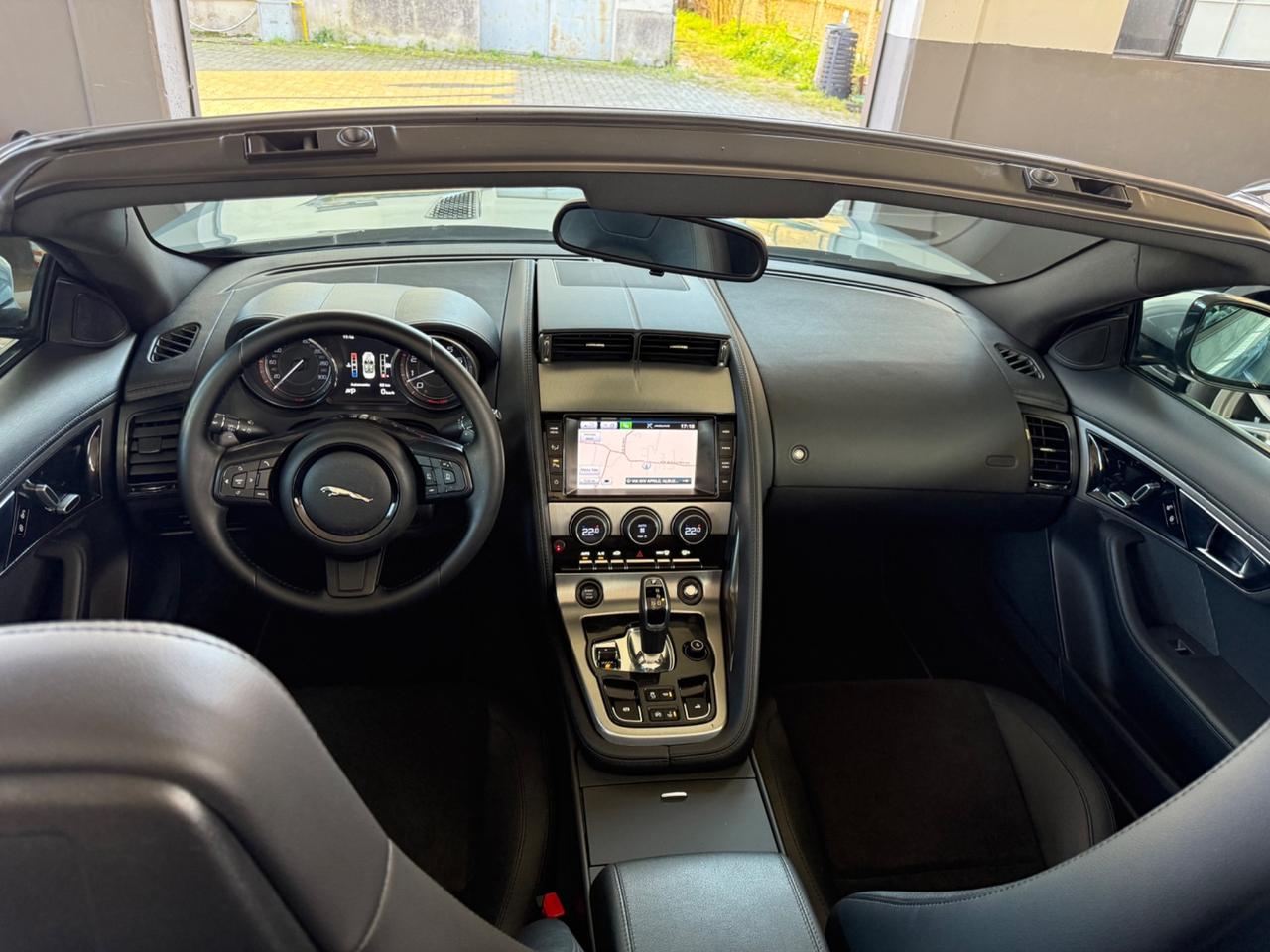 Jaguar F-Type 3.0 V6 aut. Convertibile