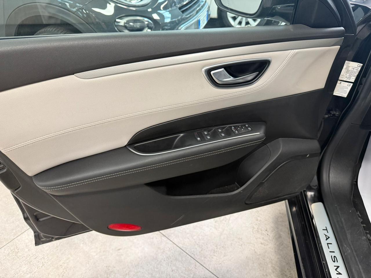 Renault Talisman Sporter Blue dCi 130CV 4 Control