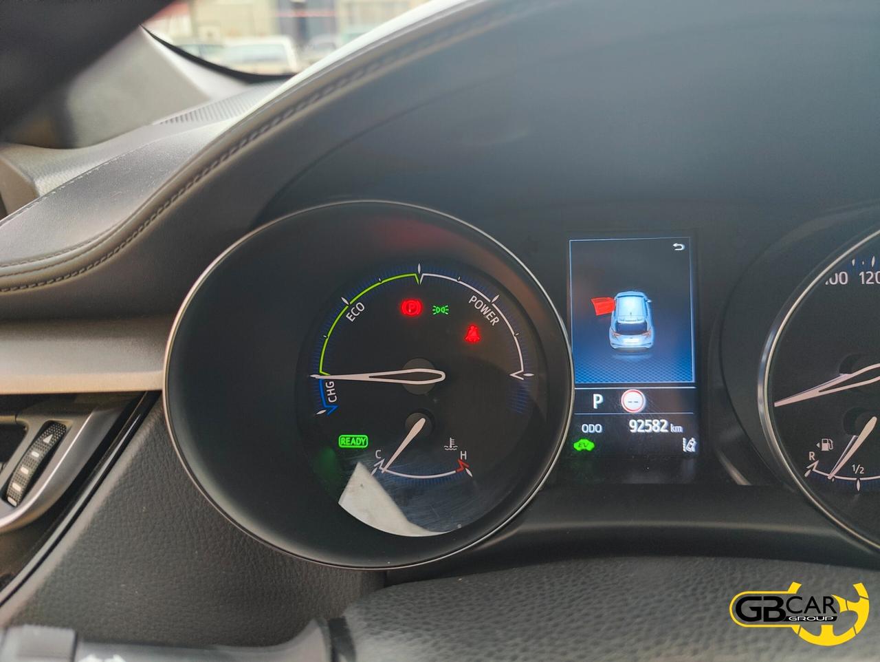 Toyota C-HR 1.8 Hybrid E-CVT Business