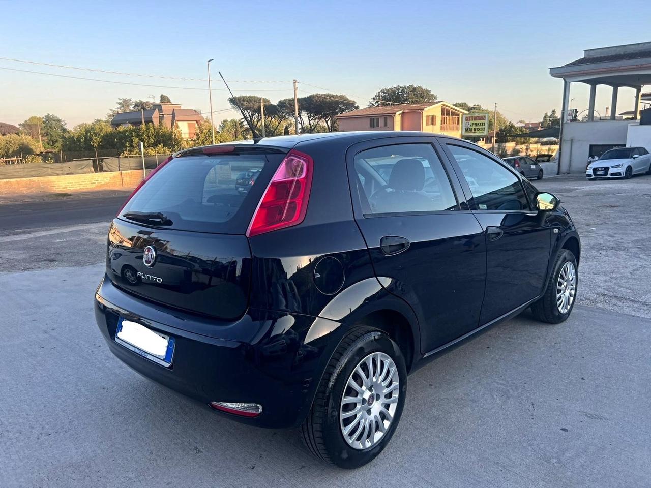 Fiat Punto 1.4 8V 5 porte Natural Power Lounge