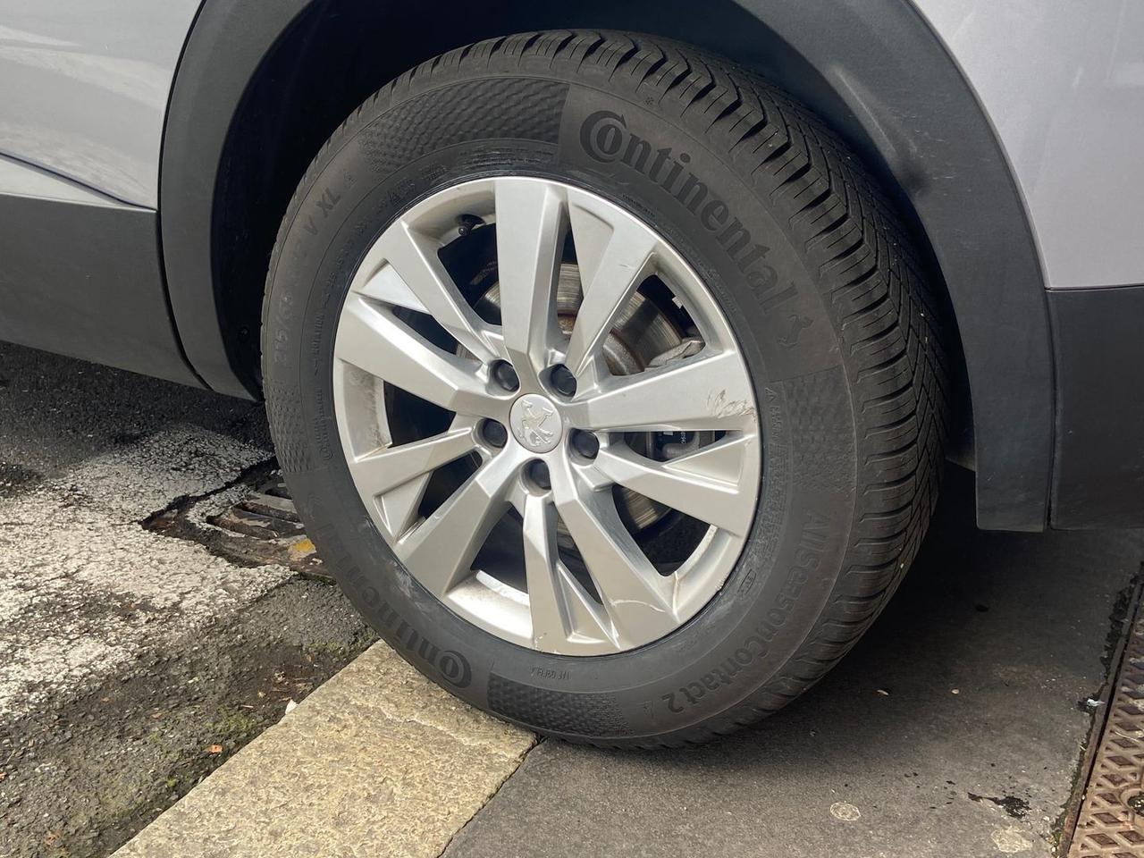 Peugeot 3008 Allure Pack 1.5 Blue HDI 130 #9295