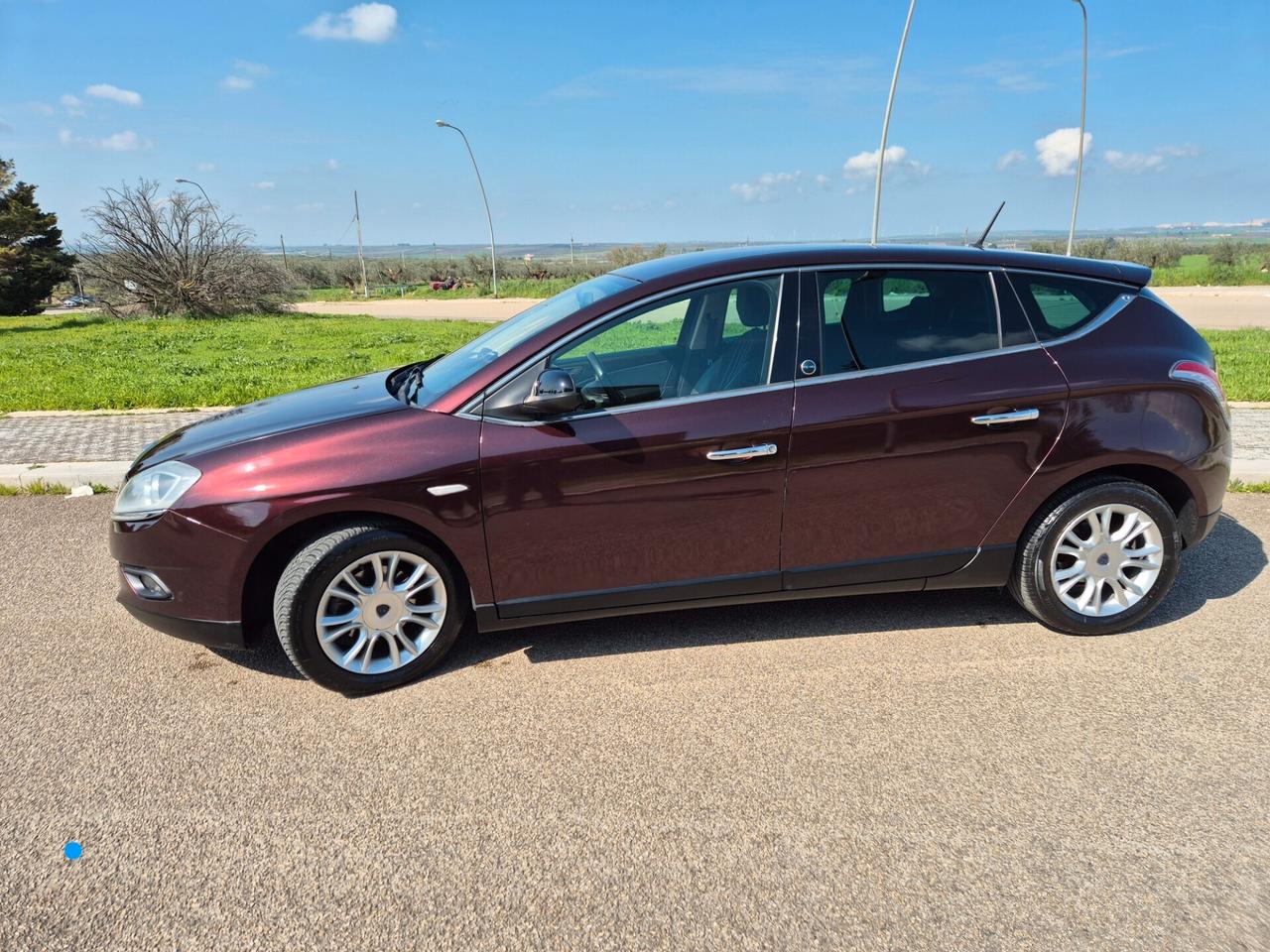 Lancia Delta ecochic 1.4 T-Jet 120 CV gpl anno 2013