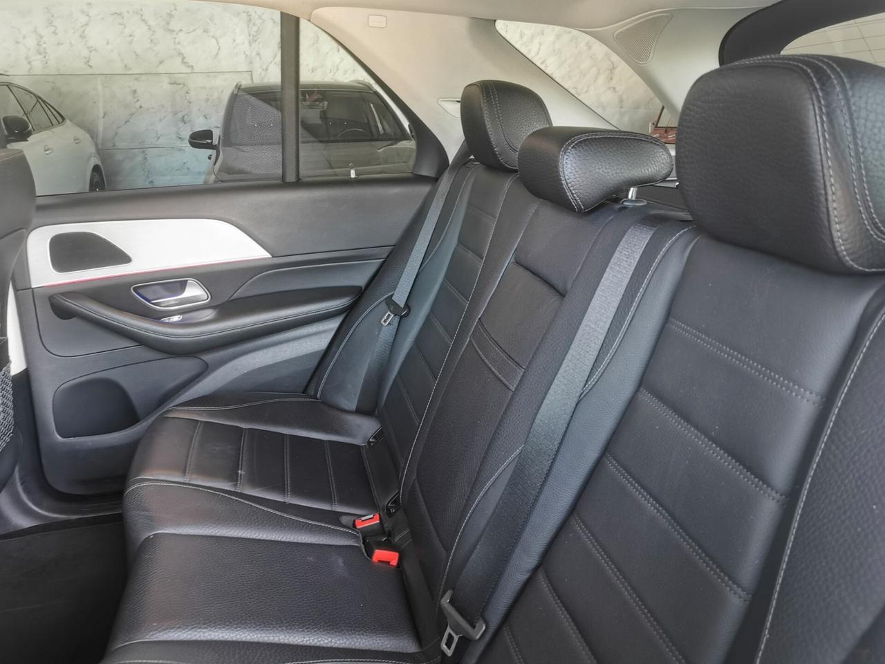 Mercedes-Benz GLE 300 4Matic Premium AMG 2021