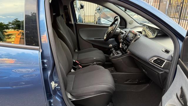 LANCIA Ypsilon 1.0 FIREFLY S&S HYBRID GOLD*24M.G.*CARPLAY*LED*TEL
