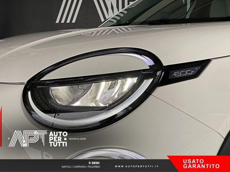 FIAT 600 600 1.2 hybrid La Prima 110cv auto