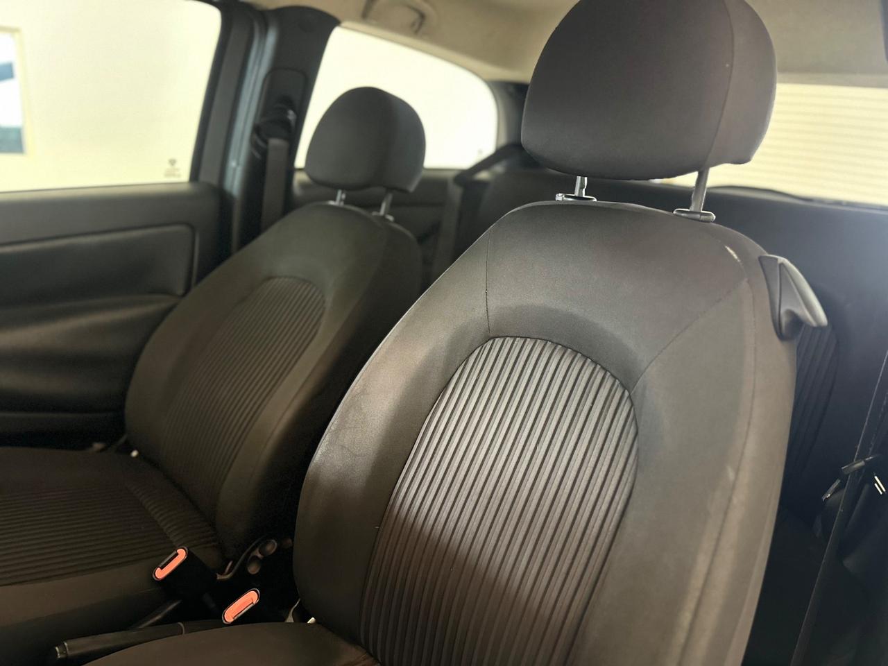 Lancia Ypsilon 1.2 Argento NEOPATENTATI