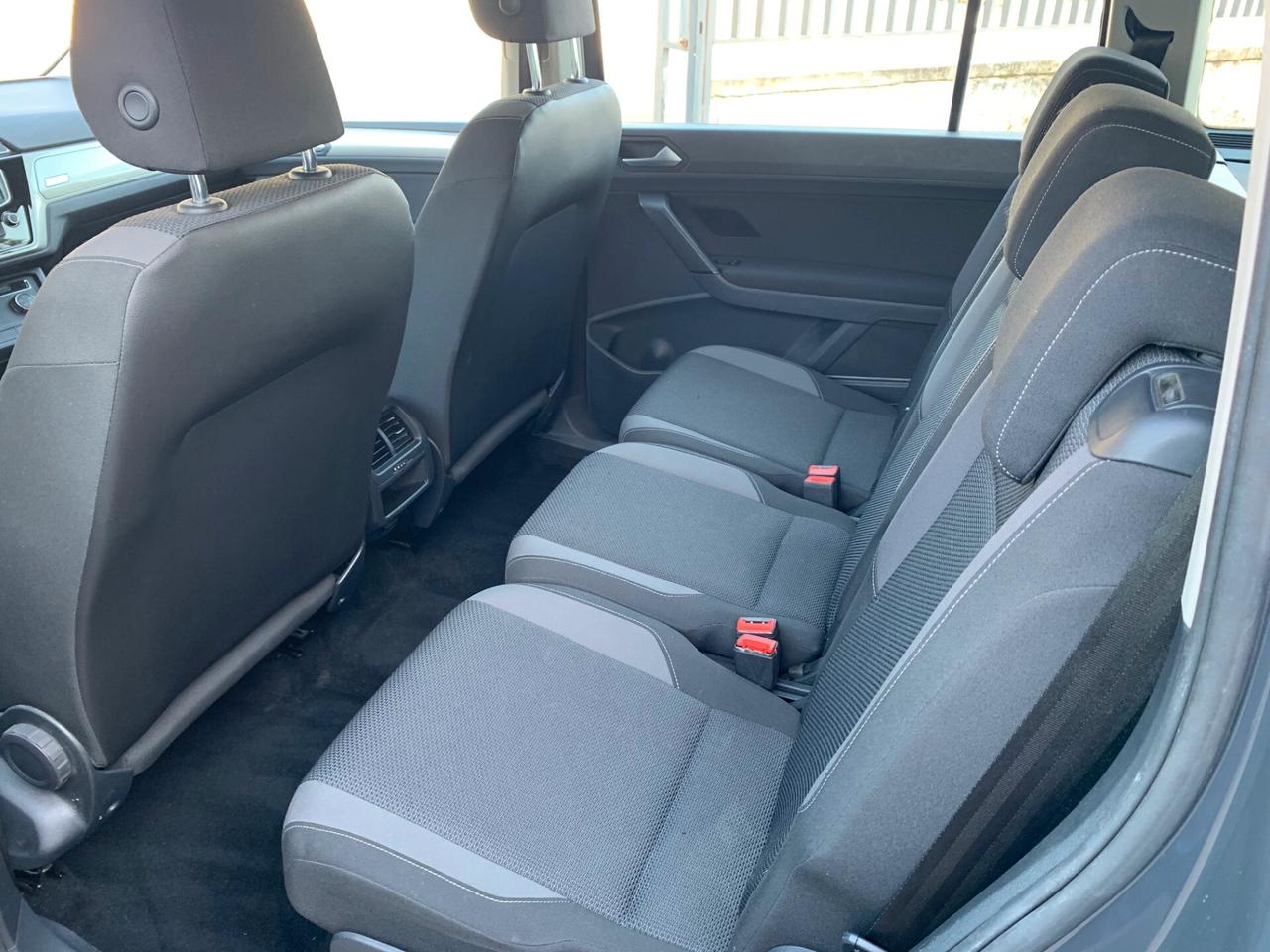 Volkswagen Touran 1.6 tdi Executive 7 Posti