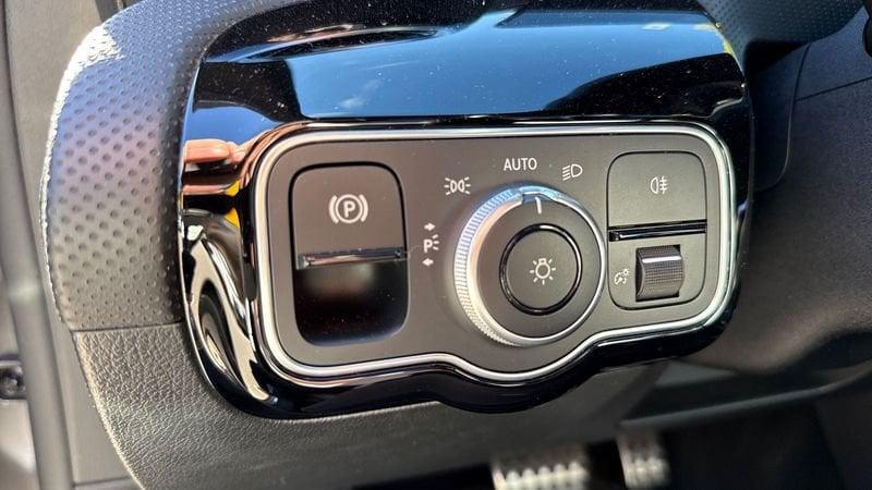 Mercedes-Benz Classe A A 180 d Automatic Premium