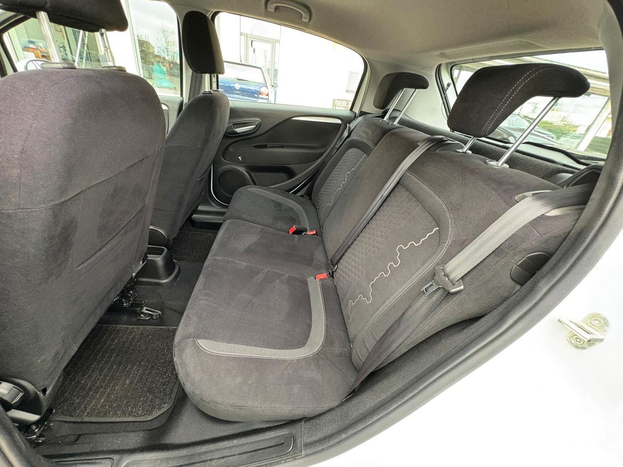 FIAT PUNTO EVO 1.3 MJT SI A NEOPATENTATI