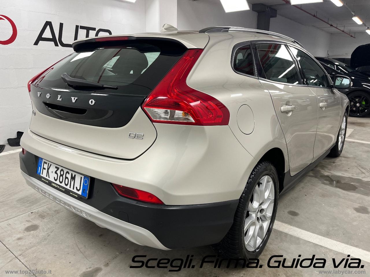 VOLVO V40 Cross Country D2 Geartronic Business