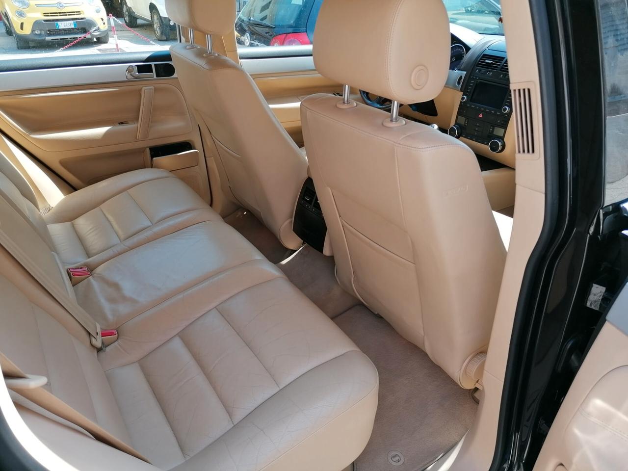 Volkswagen Touareg 3.0 V6 TDI CAMBIO MANUALE