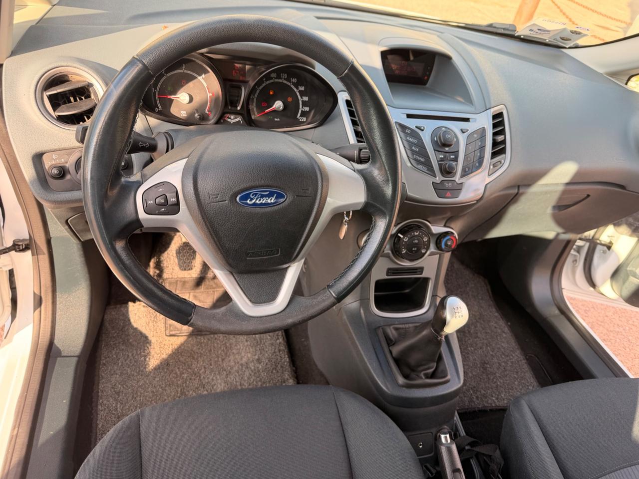 Ford Fiesta 1.4 TDCi km110mila neopatentati