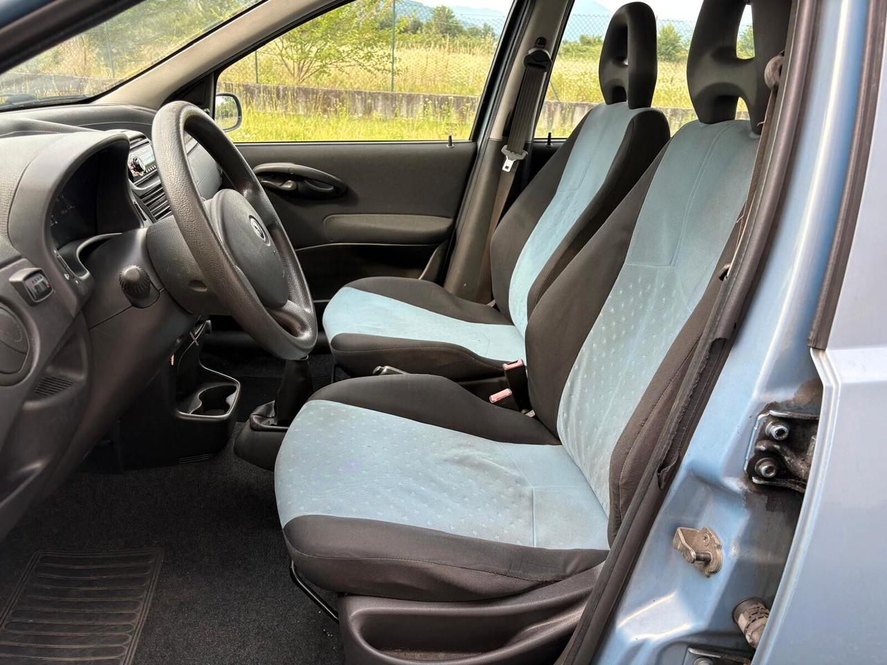 Fiat Punto 1.2 5 porte 60CV METANO NEOPATENTATI