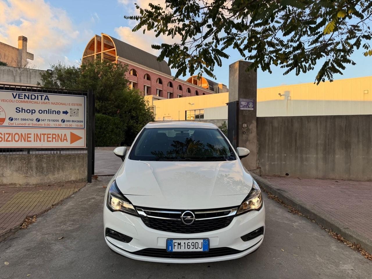 Opel Astra 1.6 CDTi 110CV