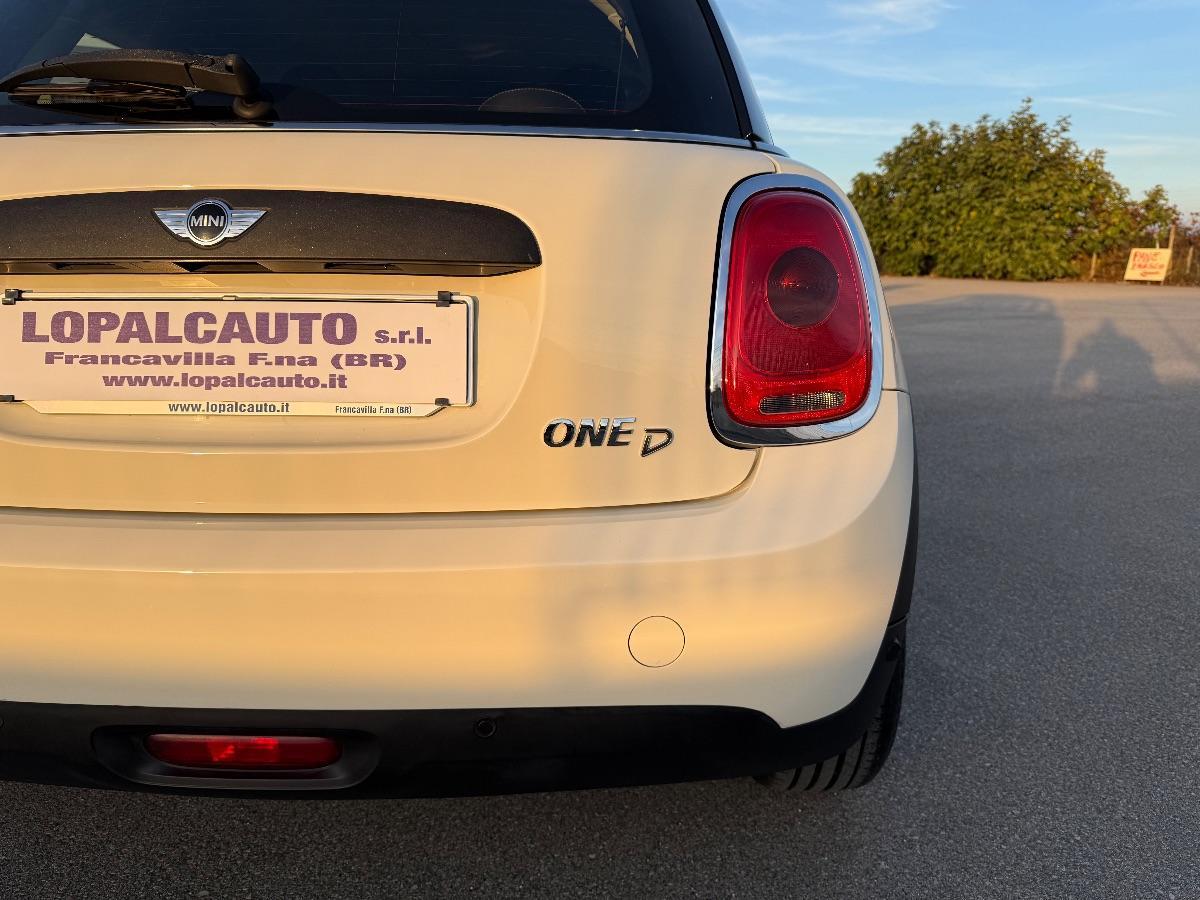 MINI - Mini - 1.5 One D Business