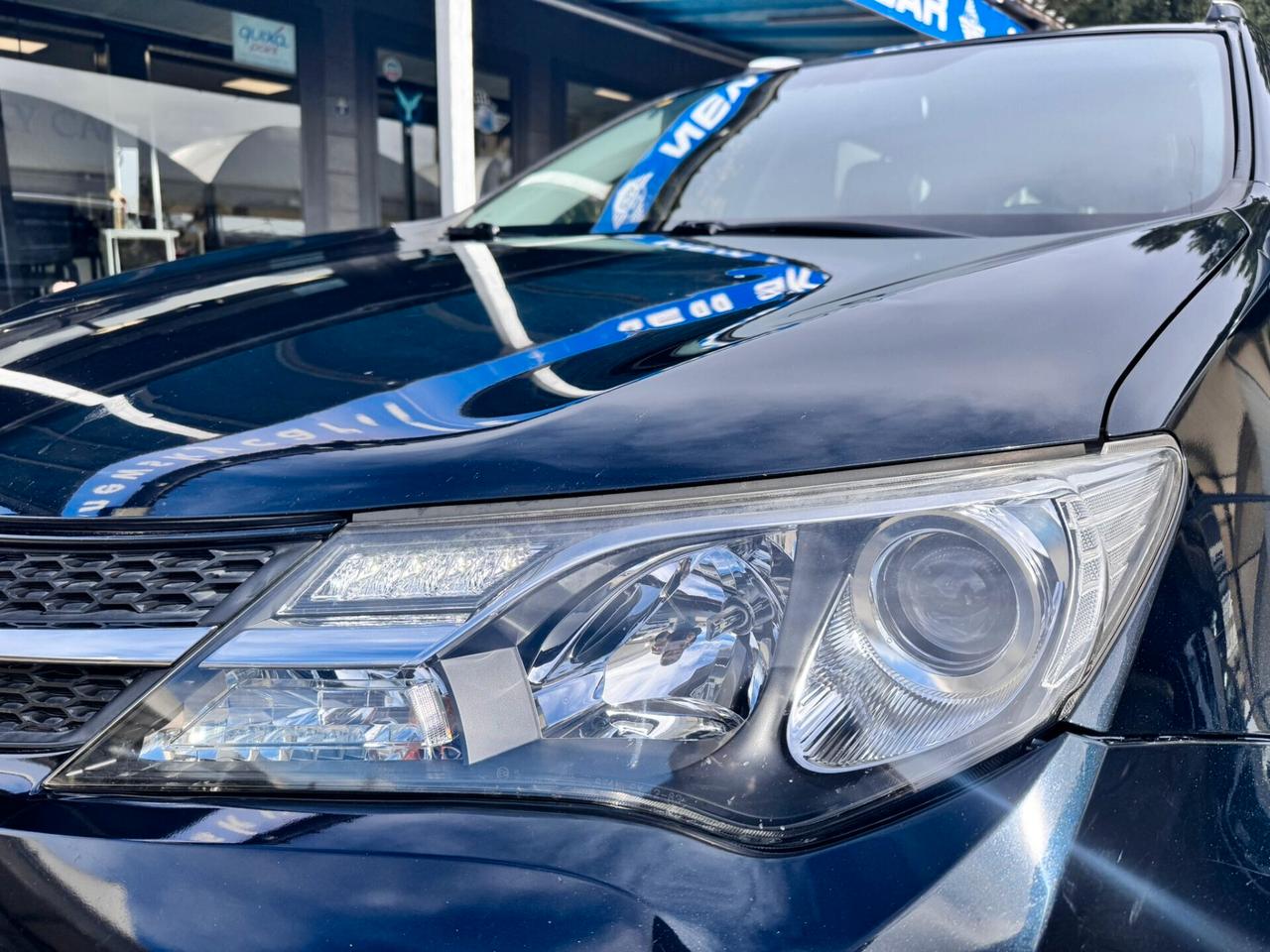 Toyota RAV 4 2.0 D-4D 4WD Lounge