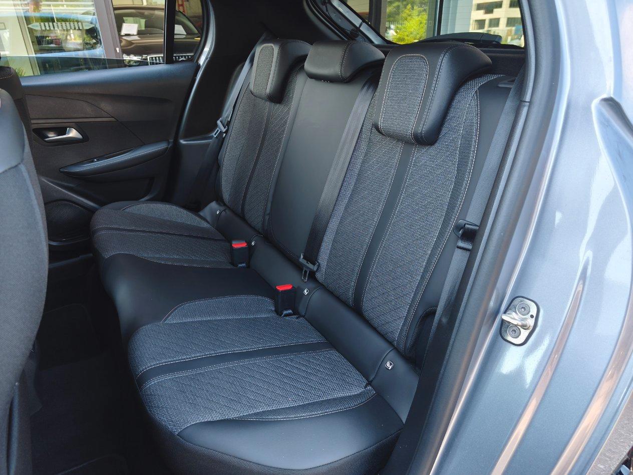 Peugeot 208 1.2 Allure s&s 100cv OK NEOPATENTATI