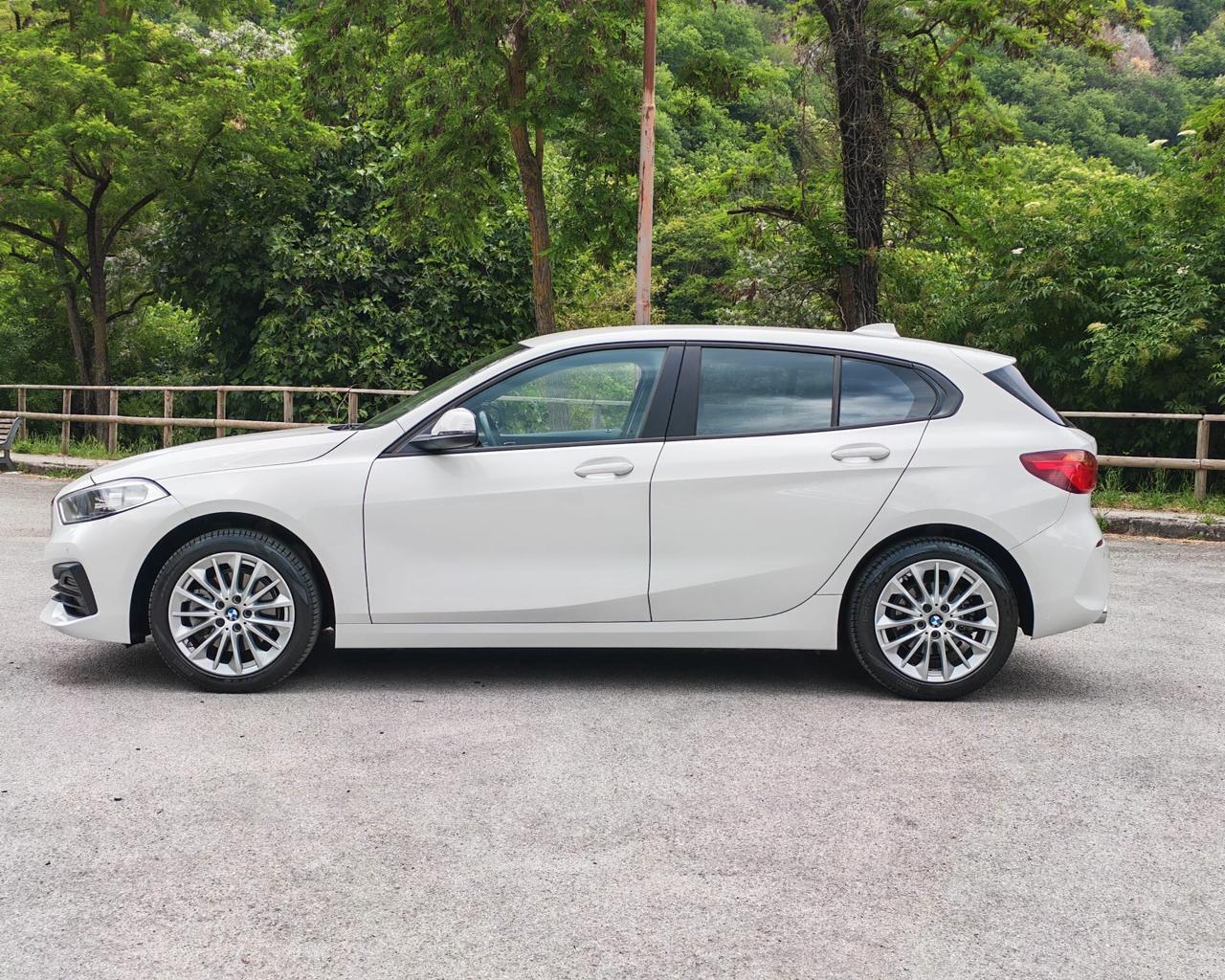 Bmw 116d 5p. Business Advantage FULL SERVICE BMW