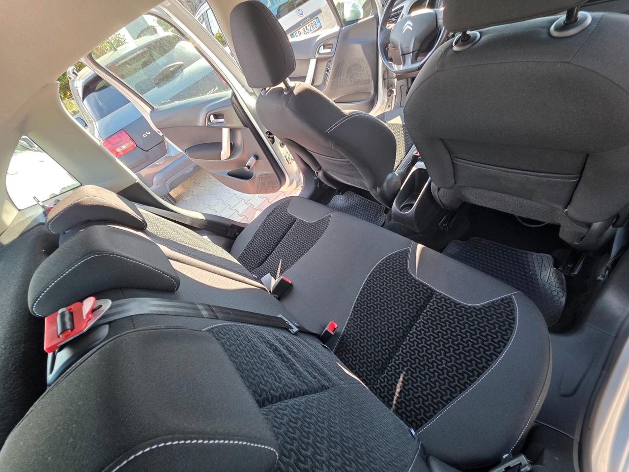 Citroen C3 1.4 Exclusive perfetta è garantita 12 mesi