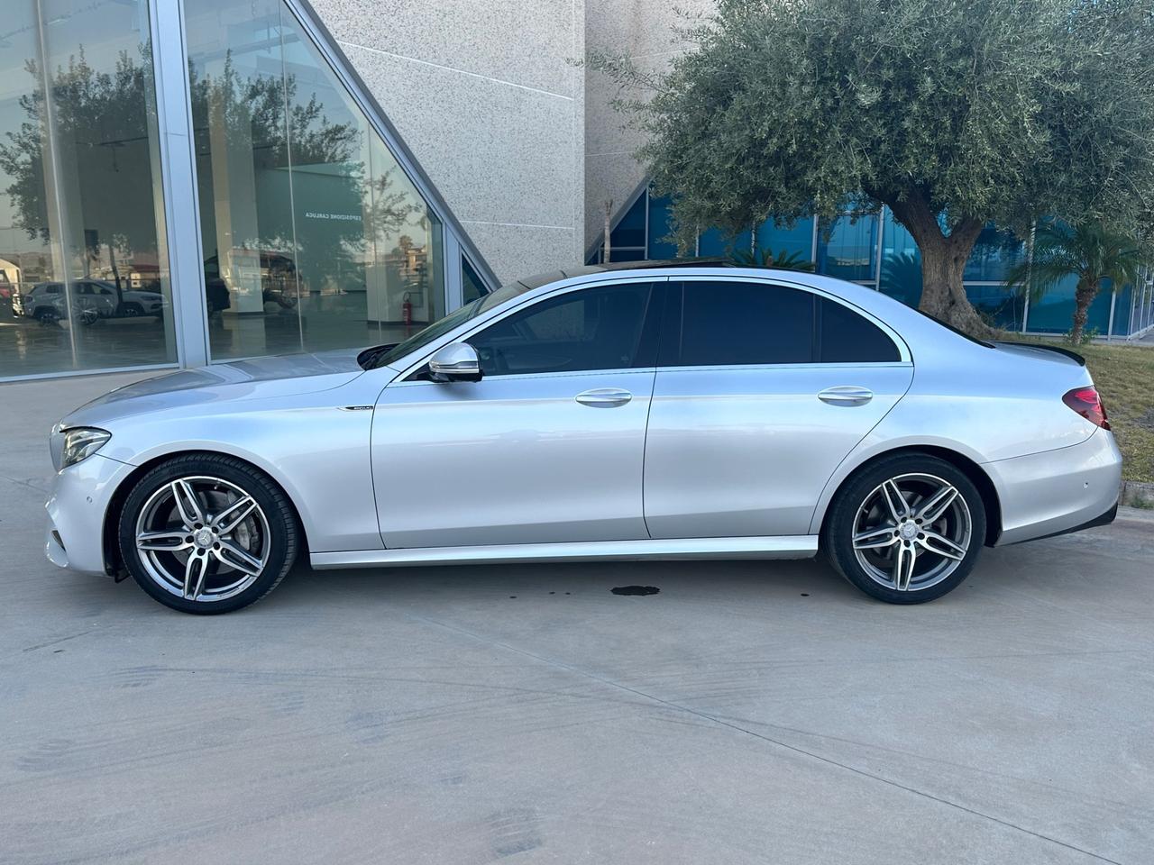 Mercedes-Benz E 350 d Premium Plus auto
