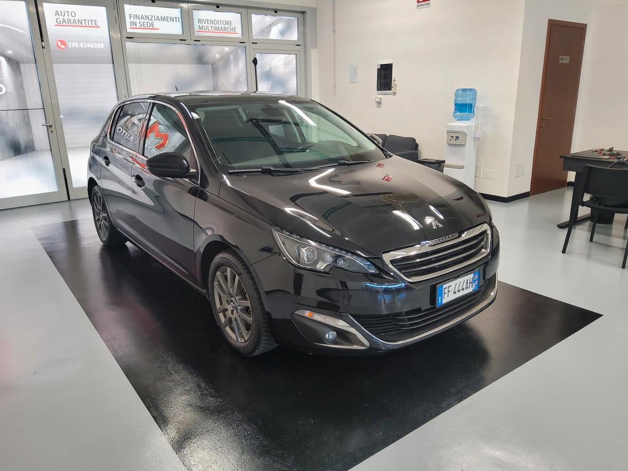 Peugeot 308 BlueHDi 120 S&S Allure