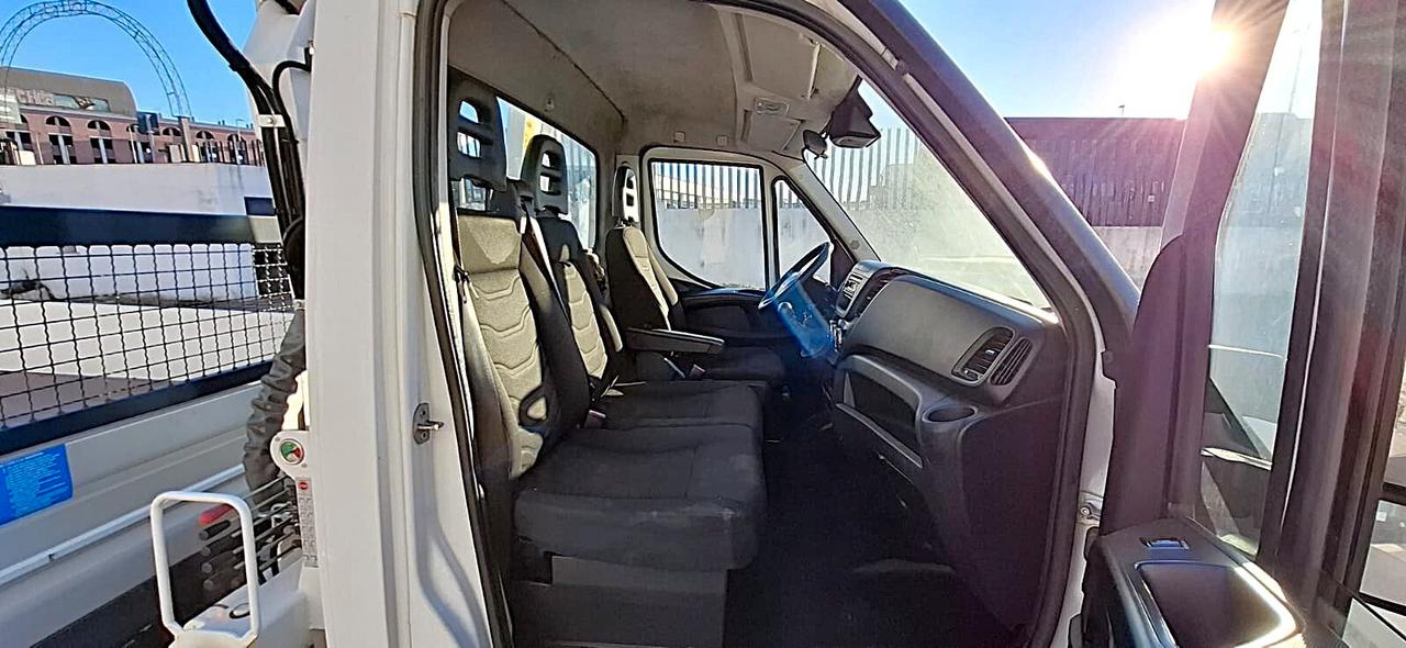 Iveco Daily Iveco Daily 35C13 2.3 CASSONE CON GRU BONFIGLIOLI