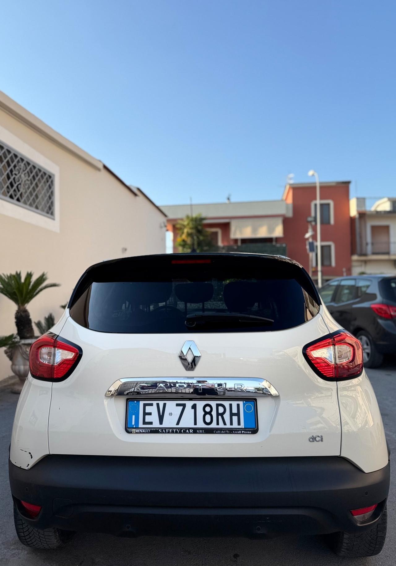 Renault Captur 1.5 Diesel 90 Cv